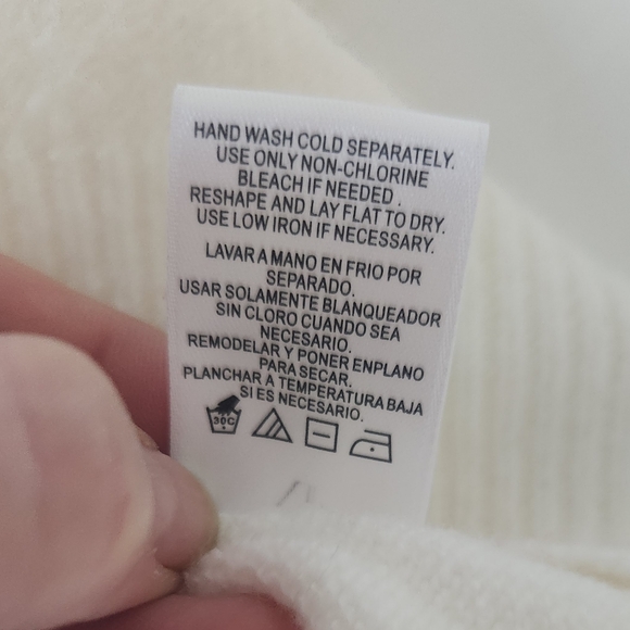 Vince Camuto ivory gold beaded cheers cozy holiday sweater size Medium - Picture 11 of 11